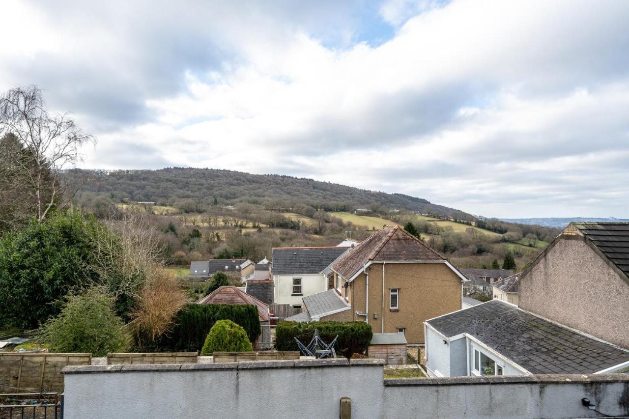 The New Lodge Pontardawe Eksteriør billede